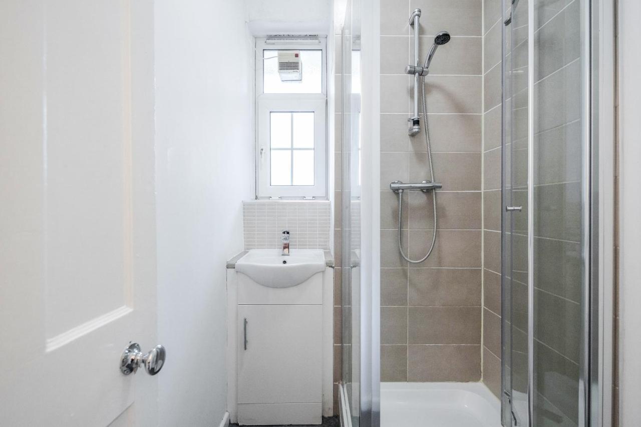 Aplacetostay Apartment, Zone 1 Liv Habitación en casa particular Londres
